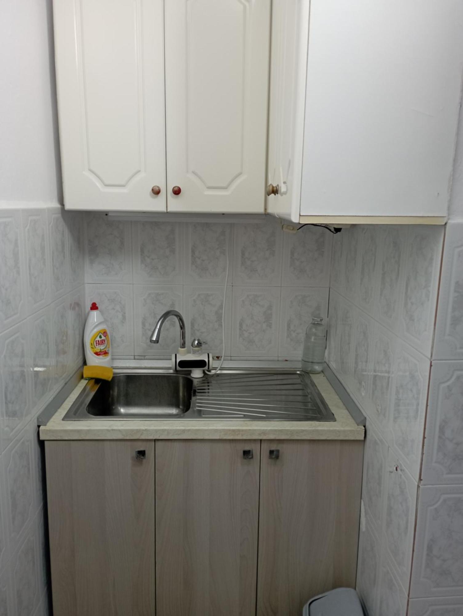 Lola'S Apartament Apartman Berat Kültér fotó